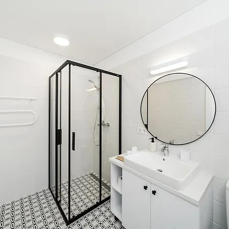 Prive Near Nemunas Island No. 3 By Urban Rent Appartamento